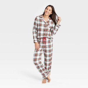 Family PJs Red Christmas Womens Holiday Pajama Set Loungewear